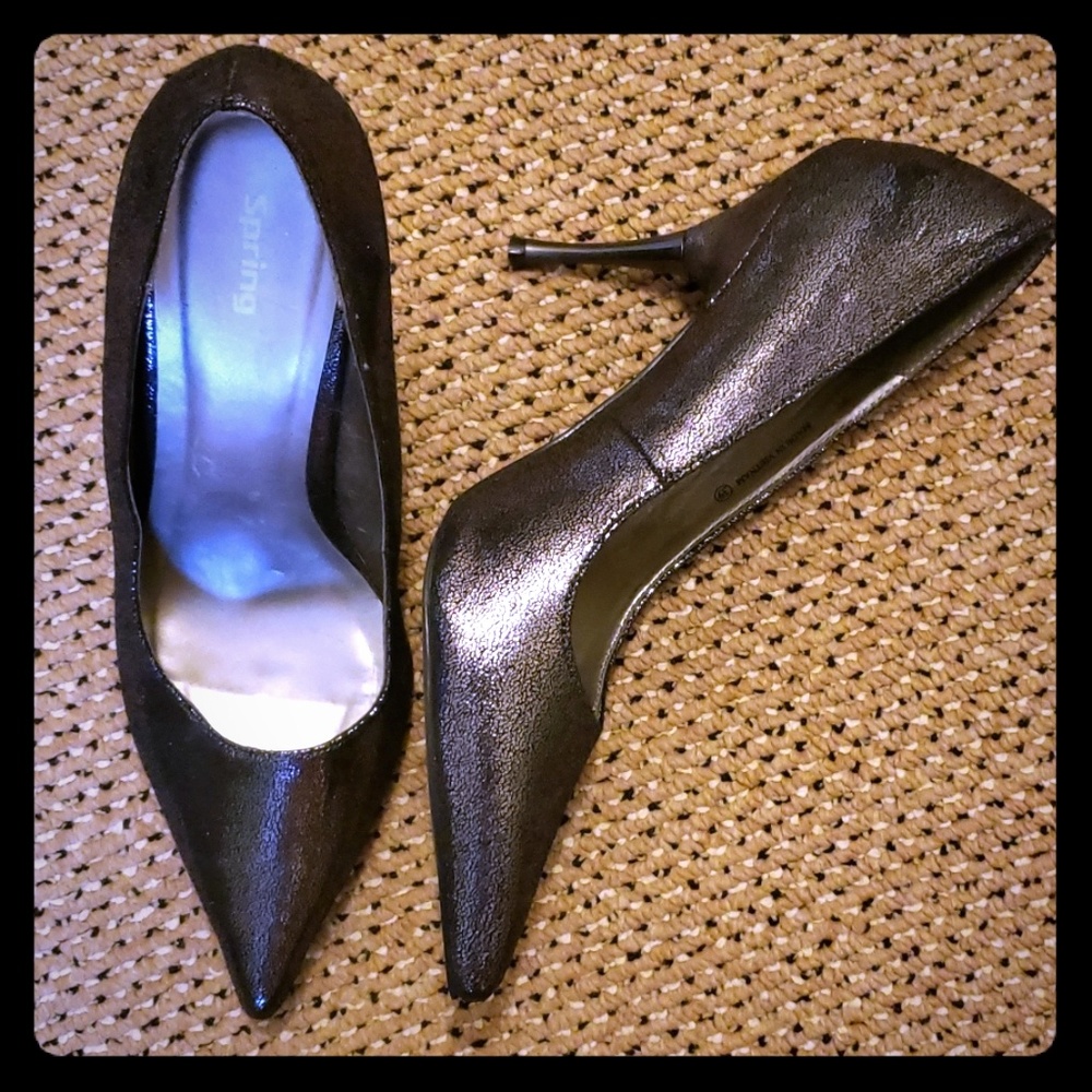 Spring Charcoal Sparkley Pump, Size 9